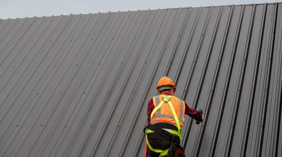 Expert new roof installation services in Bellefontaine, MS