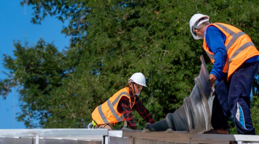Professional new roof installation services in Bellefontaine, MS